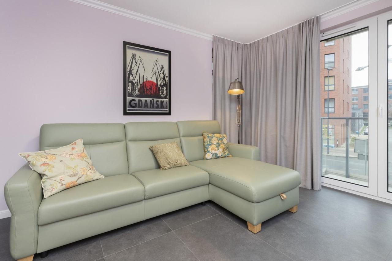 Aura Studio Downtown By Renters Apartament *