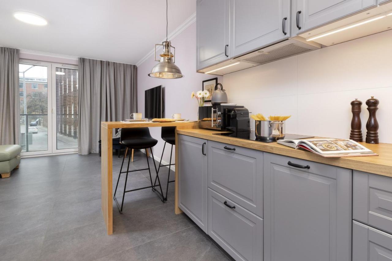 Aura Studio Downtown By Renters Apartament